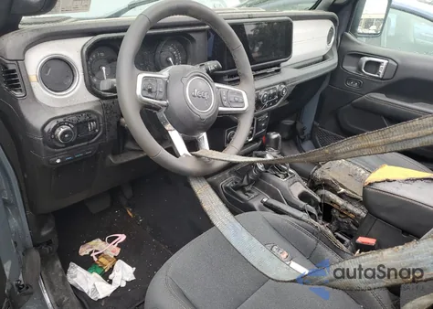 2025 Jeep Wrangler Sahara 4Xe z USA, uszkodzony, nr VIN 1C4RJXP6XSW586133